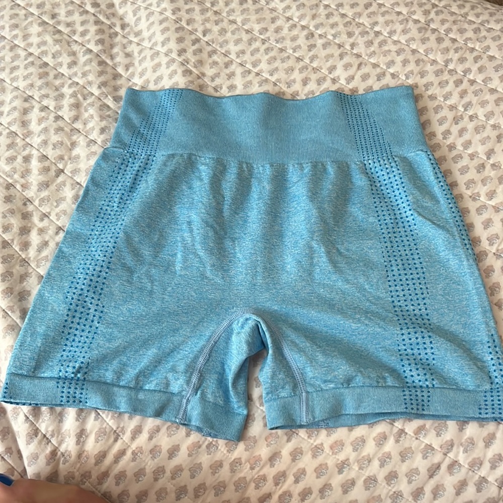 Workout Set - Picture 3 of 3